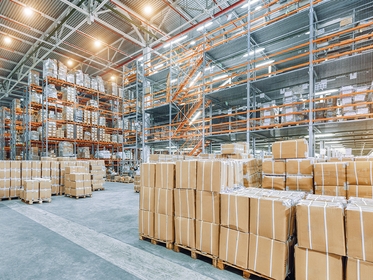 logistics image carousel 3