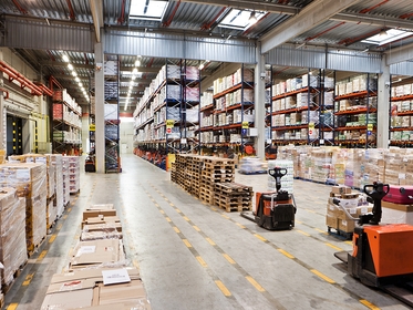 logistics image carousel 1